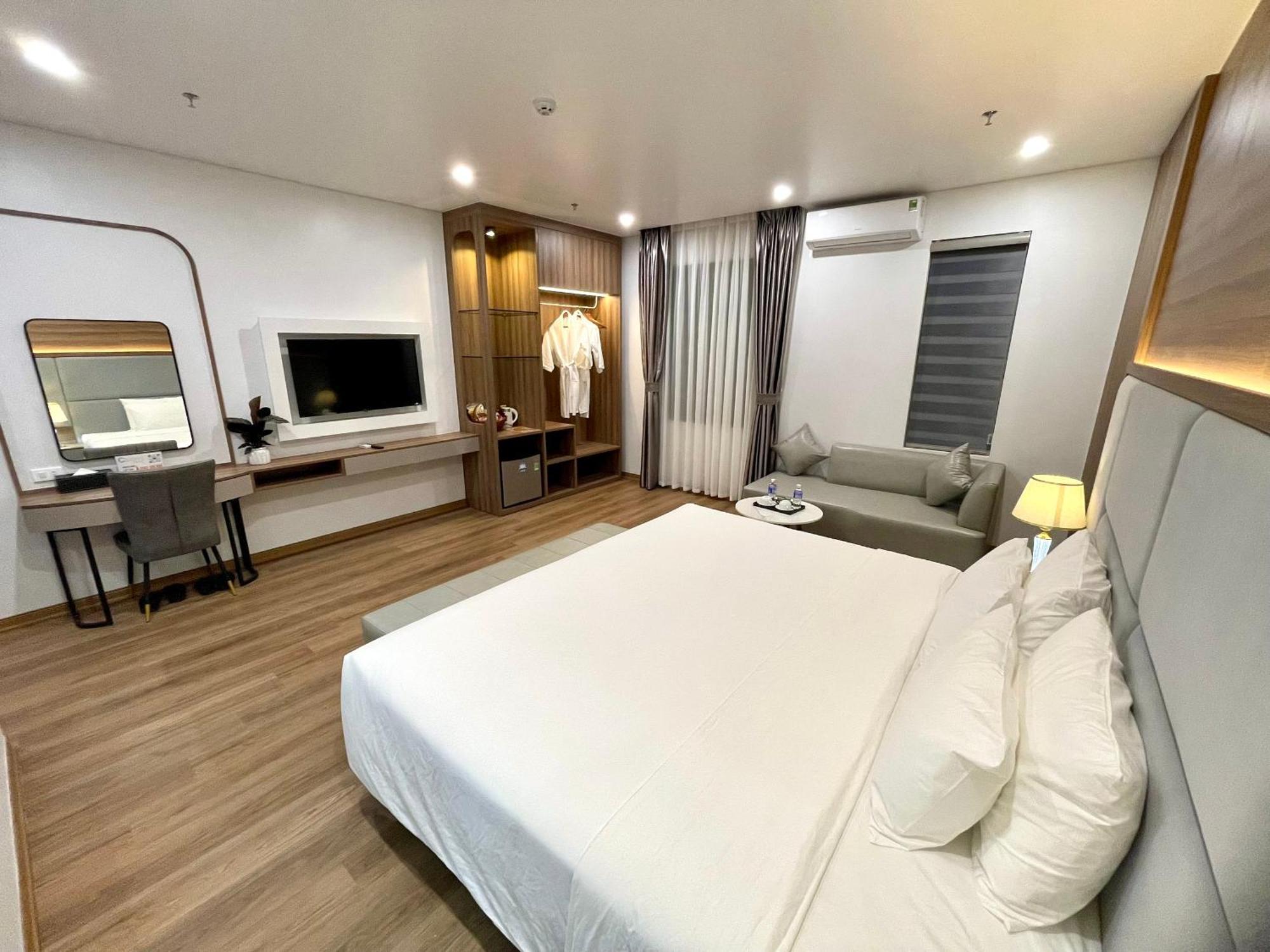 Central Halong Hotel Ha Long Eksteriør billede