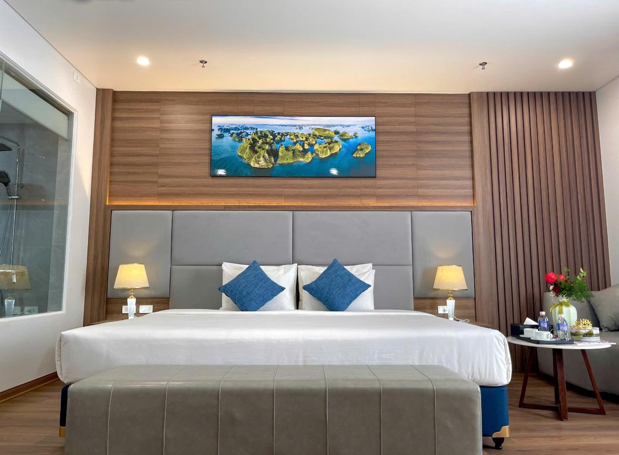 Central Halong Hotel Ha Long Eksteriør billede
