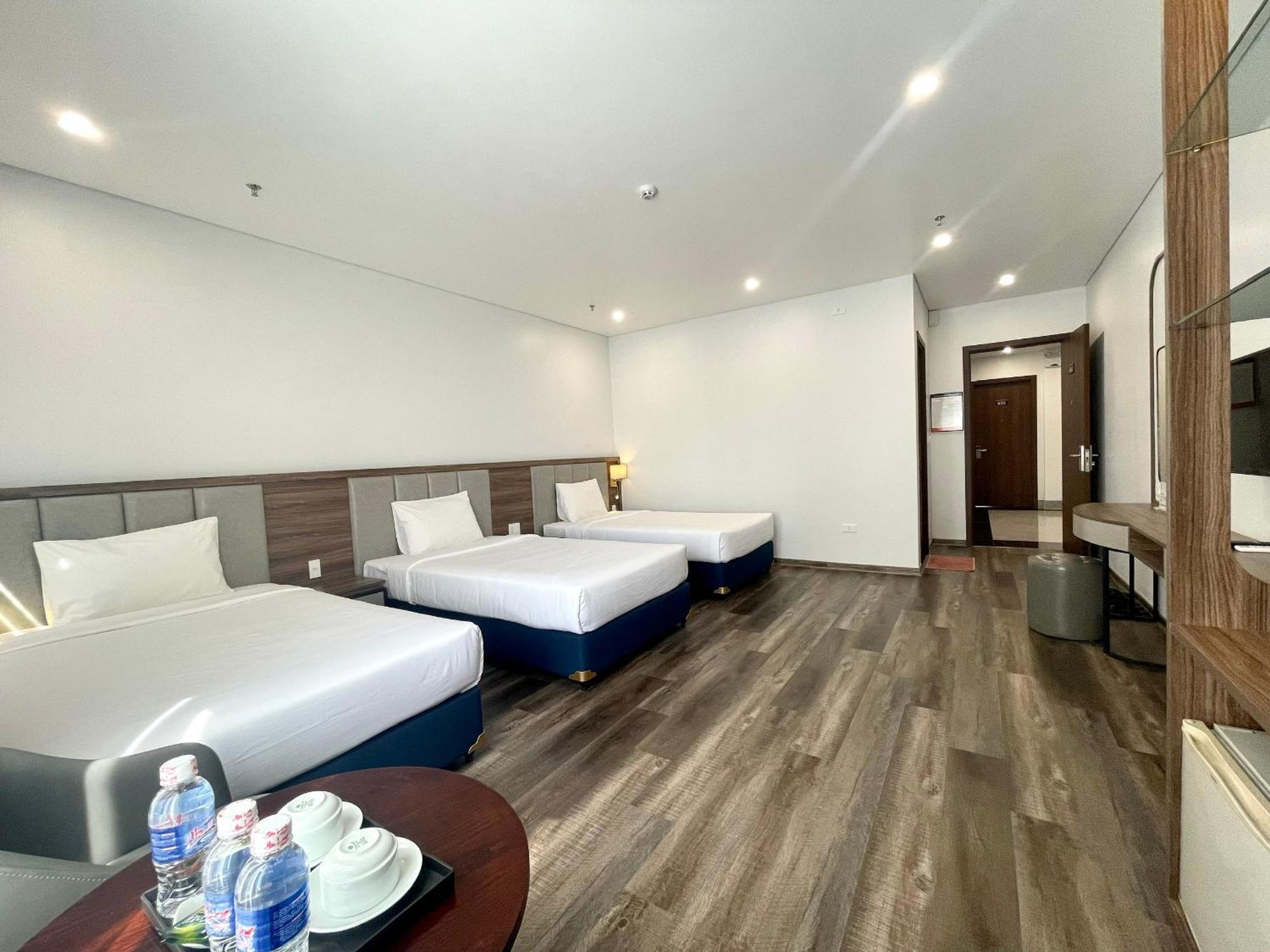 Central Halong Hotel Ha Long Eksteriør billede